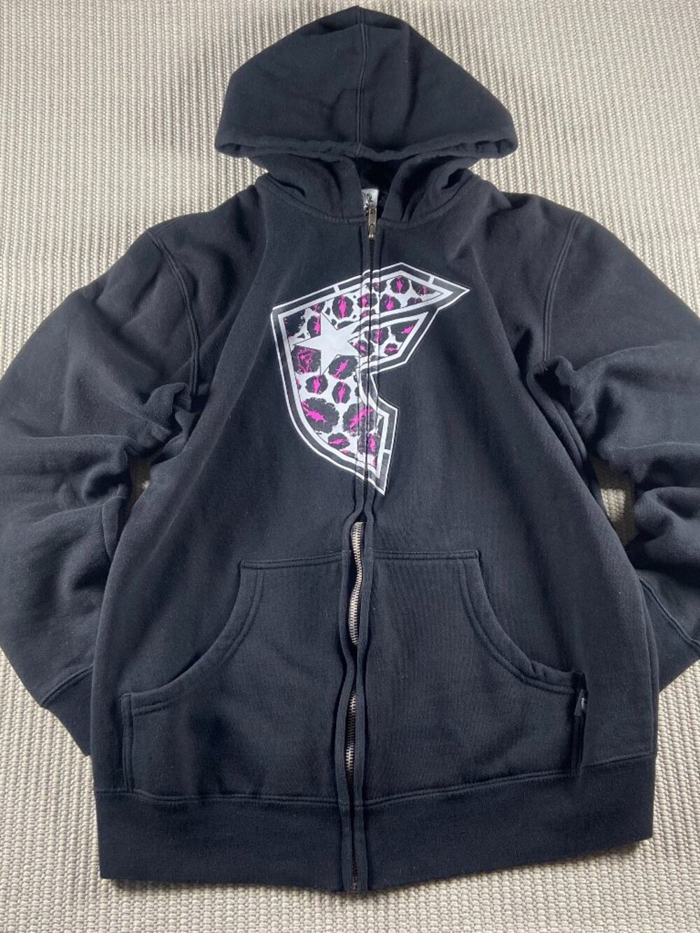 Vintage Y2K Famous Stars & Straps Black Zip Up Hoodie Pink Leopard Logo Size L